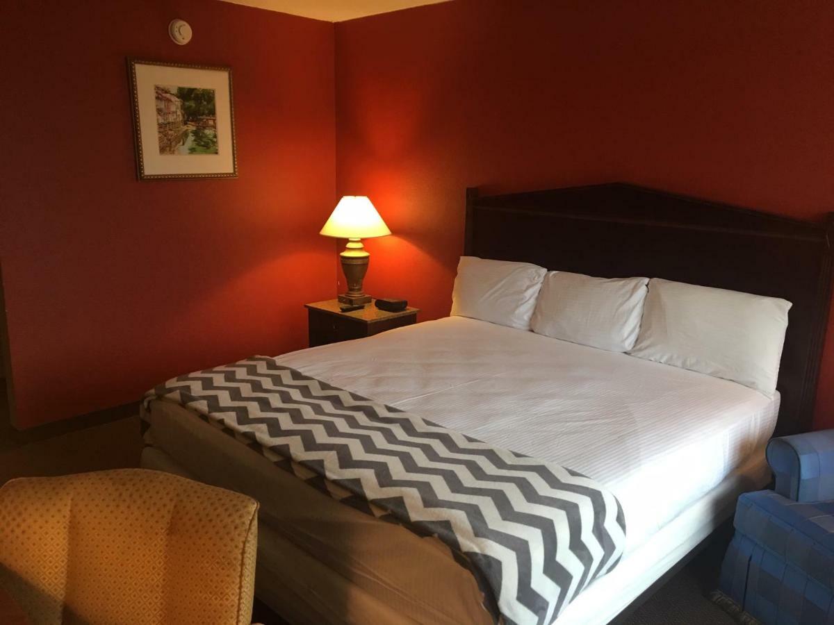 River Rock Hotel Mountain Home Extérieur photo
